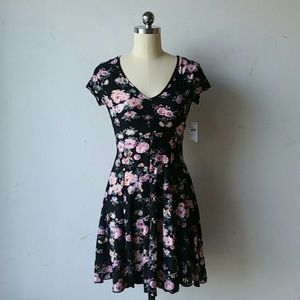 Bundle Sale Derek Heart Short Sleeve Floral Dress